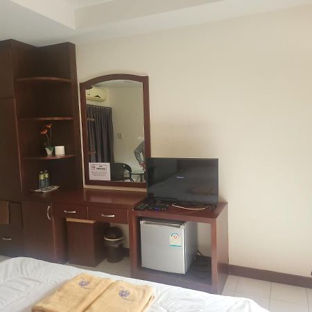 Ekaluk Place Inn Pattaja Kültér fotó